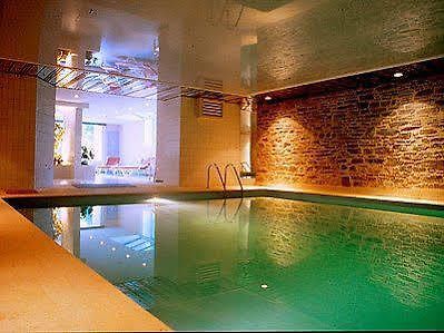 Les Chemins Francis - Modern Hotel Bagnols-les-Bains 외부 사진